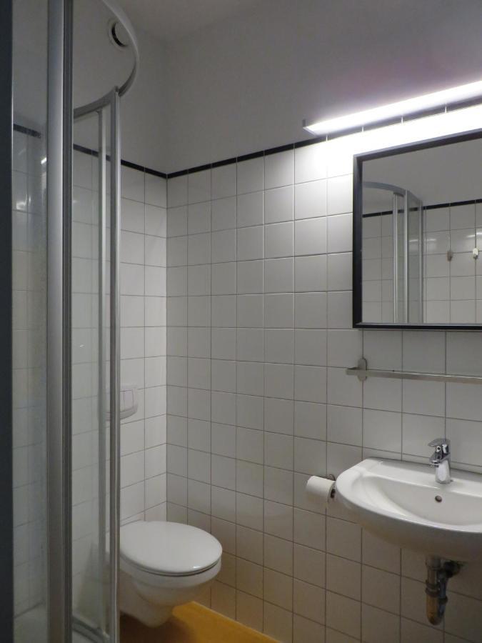 Herberge 28 Ferienwohnung Fuer Bis Zu 6 Personen Saalfeld Saale Bagian luar foto